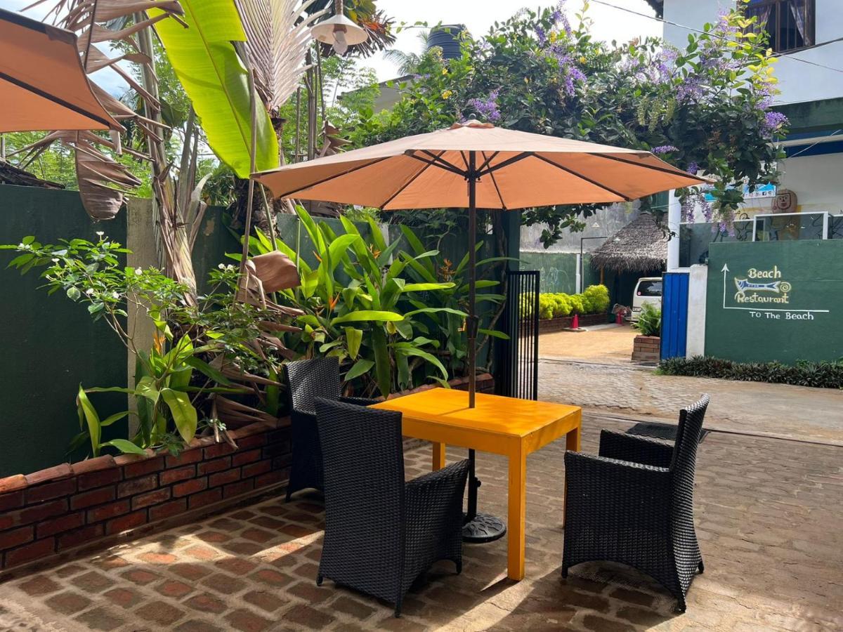 Frangipani Beach Villa Tangalle Luaran gambar